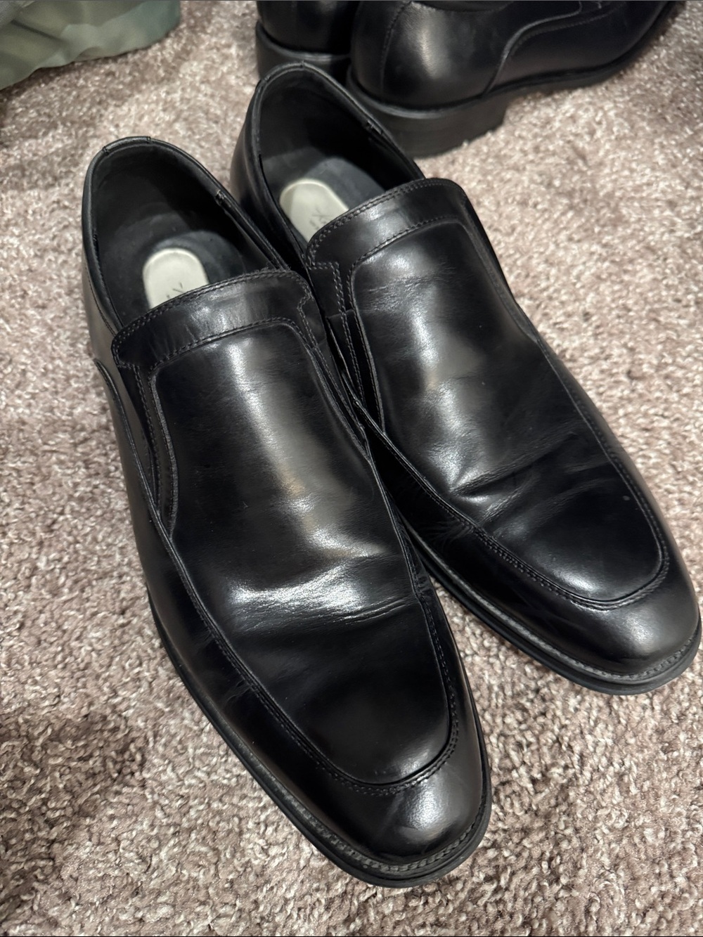 Kenneth Cole Black Slip-On Leather Dress Loafers